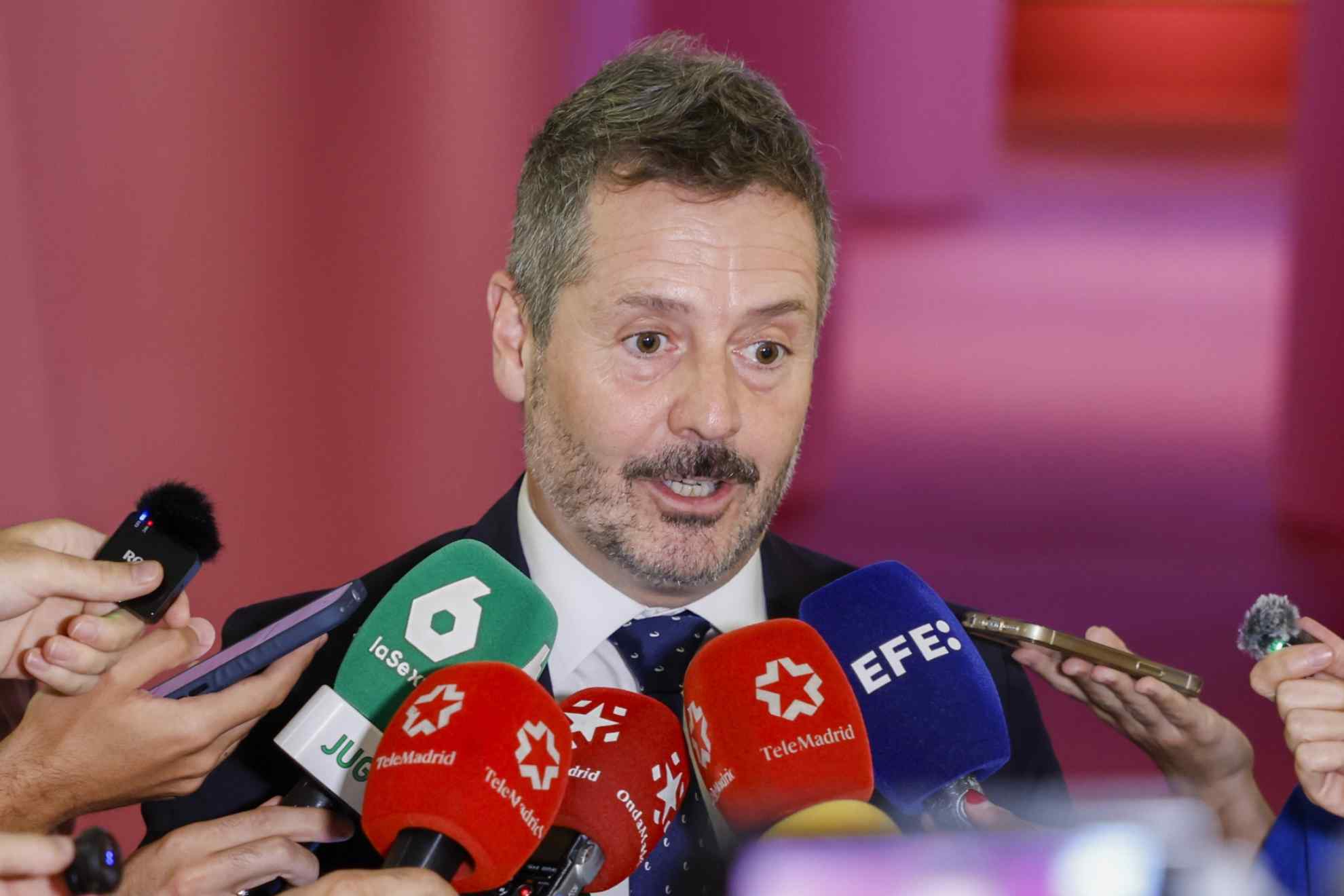 马德里官员：巴列卡诺将继续留在巴列卡斯球场