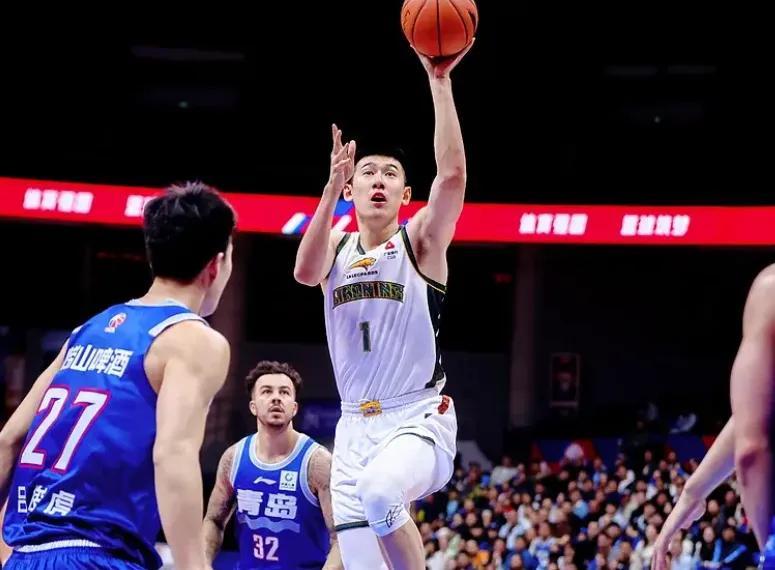 辽宁胜青岛3隐形功臣！付豪力保篮板，姜宇星稳防守，张陈进步！