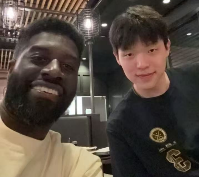 必一运动展示图片